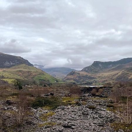 Welsh Holiday Home Sleeps 5 Close To Beaches & Mountains Nantlle Exteriör bild